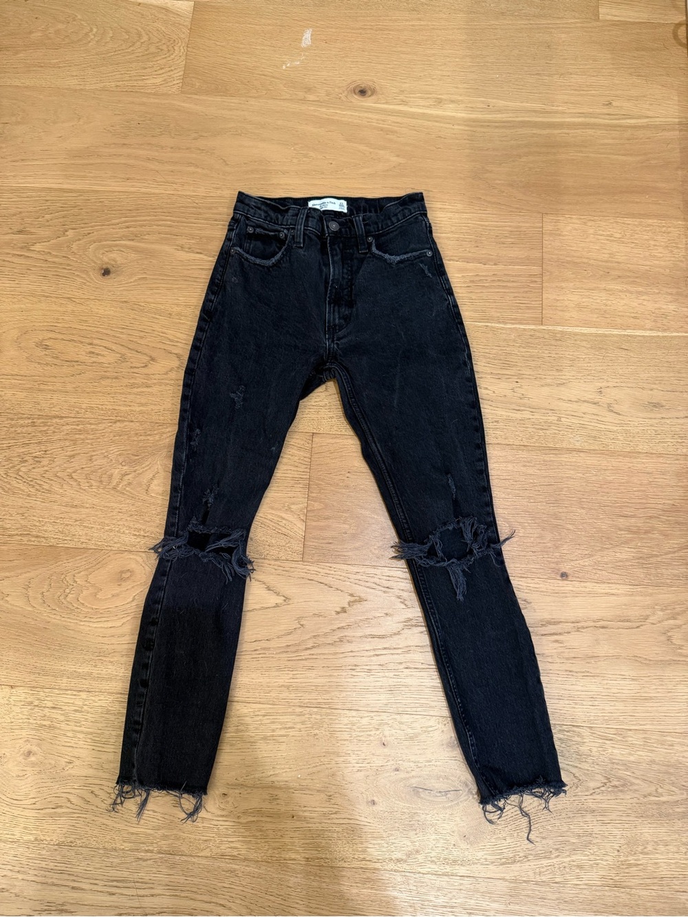 Abercrombie & Fitch Black High-Rise Jeans with Knee Distress